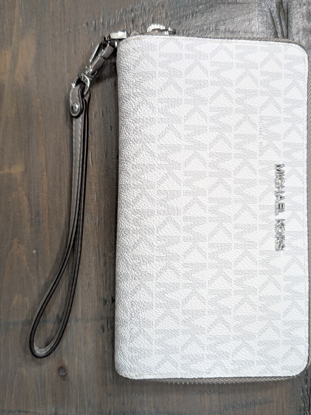 Michael Kors White Signature Zip Wristlet